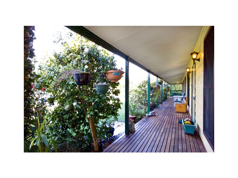 26 BELLE VIEW COURT, Rosedale VIC 3847