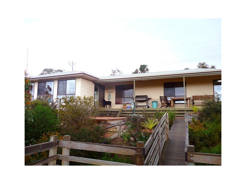 50 COOLOONGATTA DRIVE, Tyers VIC 3844