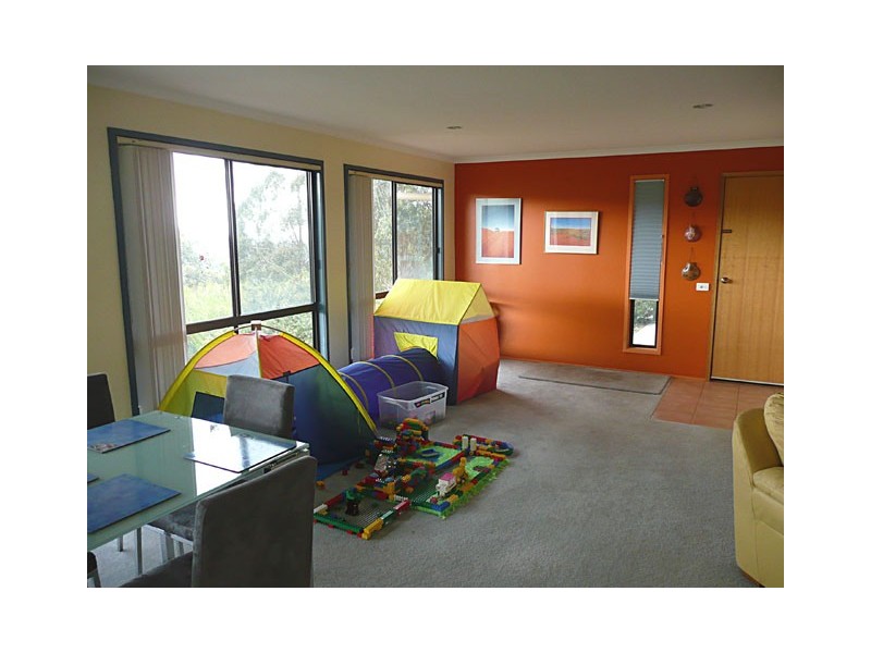 50 COOLOONGATTA DRIVE, Tyers VIC 3844