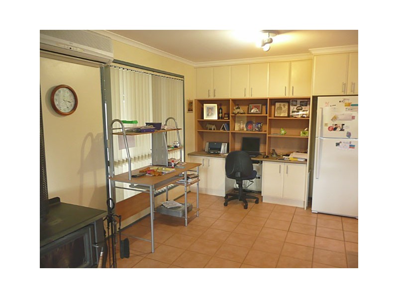 50 COOLOONGATTA DRIVE, Tyers VIC 3844