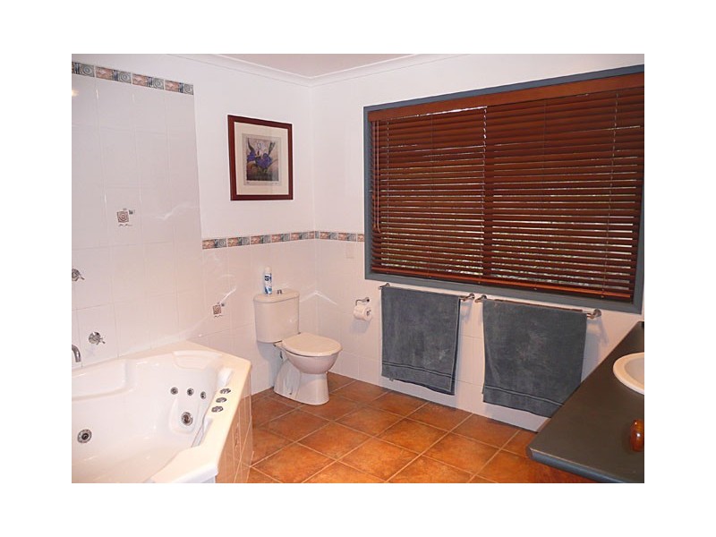 50 COOLOONGATTA DRIVE, Tyers VIC 3844