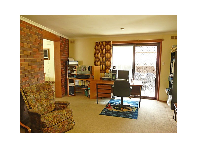 15 STRATHCOLE DRIVE, Traralgon VIC 3844