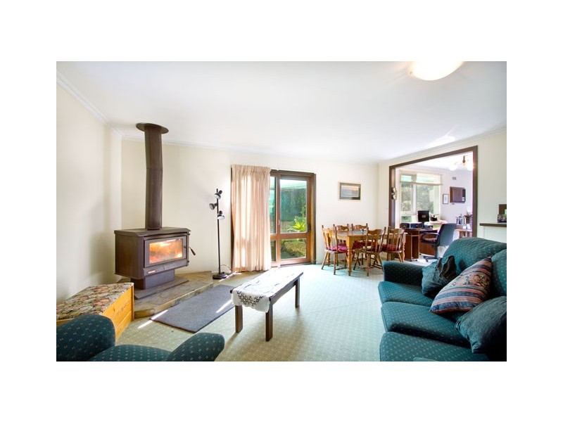 9 DUNBAR ROAD, Traralgon VIC 3844