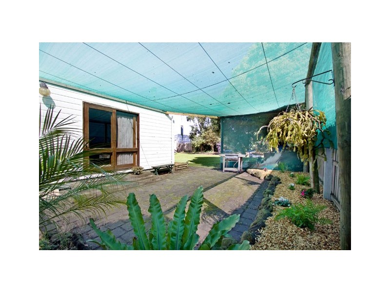 9 DUNBAR ROAD, Traralgon VIC 3844