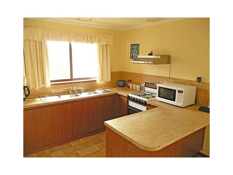 5 GLENVIEW DRIVE, Traralgon VIC 3844