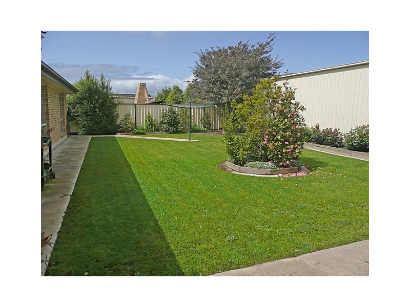 2 ELLAVALE DRIVE, Traralgon VIC 3844