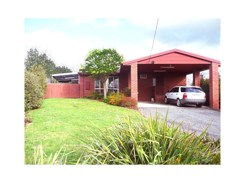 7 BLAKE COURT, Traralgon VIC 3844