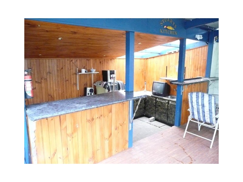 12 GRUBB AVENUE, Traralgon VIC 3844