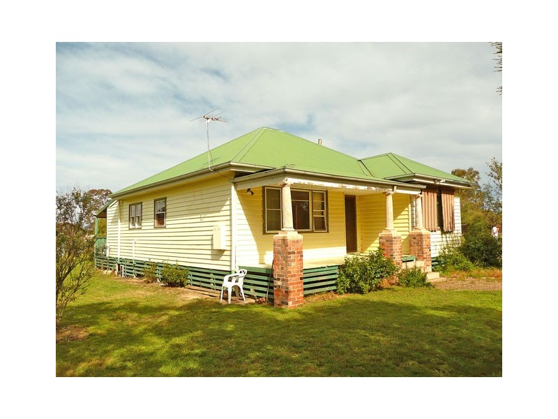 90 HARRIS LANE, Toongabbie VIC 3856