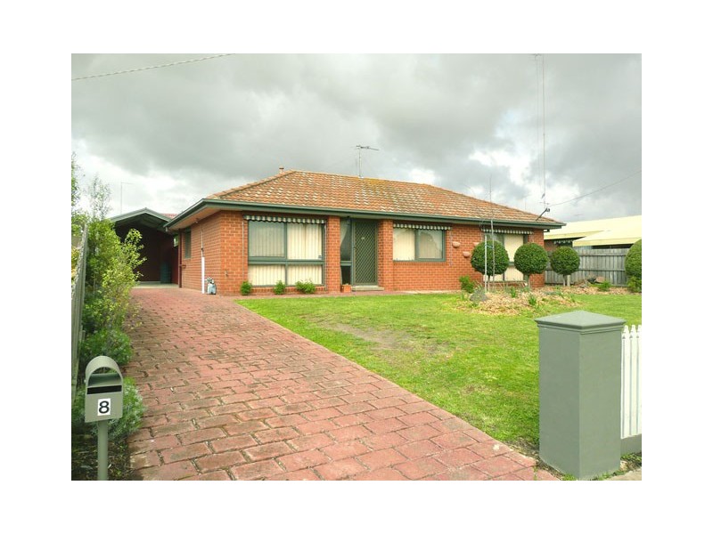 8 GUNYAH GROVE, Traralgon VIC 3844