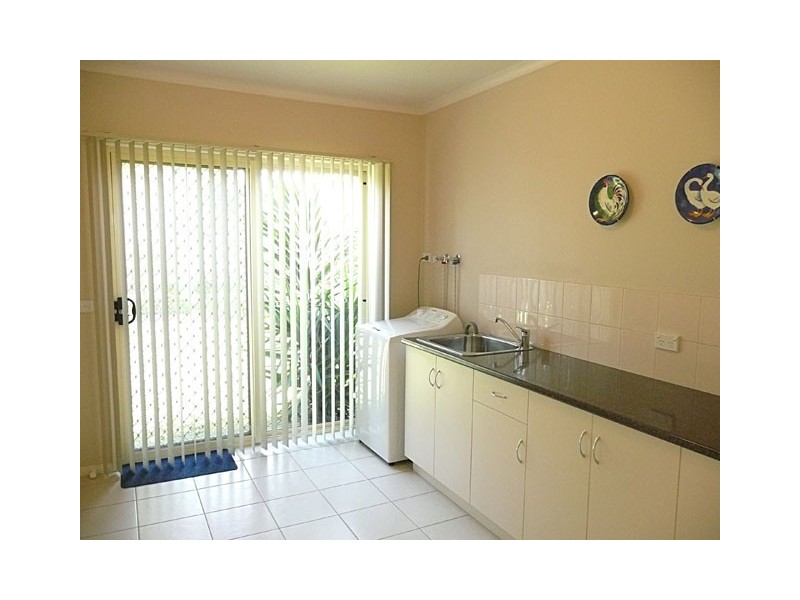 7-11 CAREY DRIVE, Glengarry VIC 3854