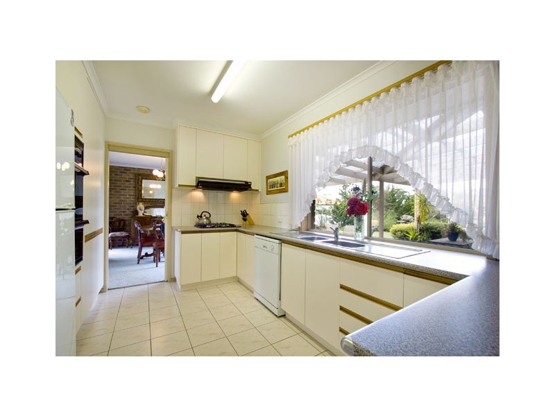 13 MALIBU PLACE, Traralgon VIC 3844