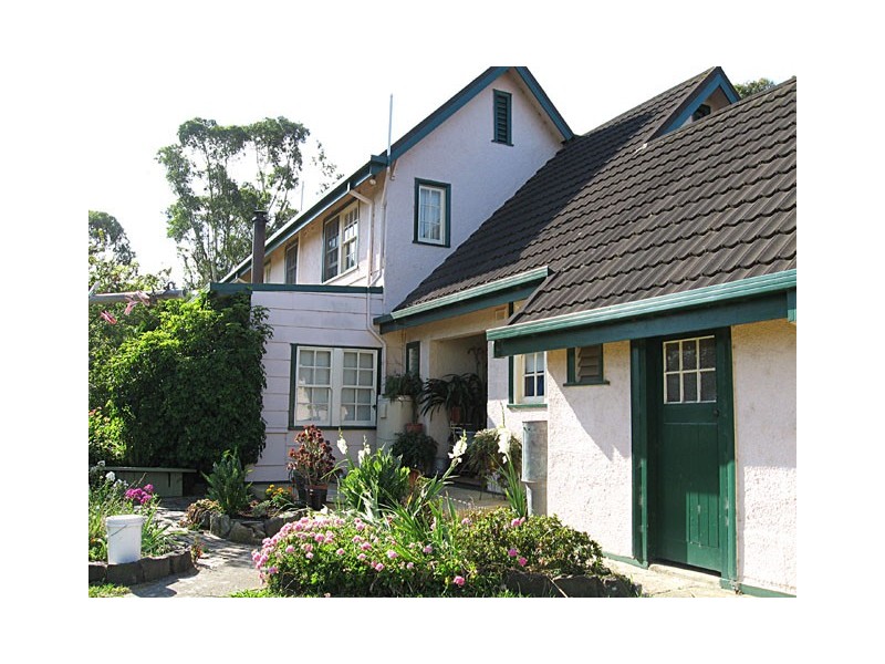 340 HENDERSONS ROAD, Toongabbie VIC 3856