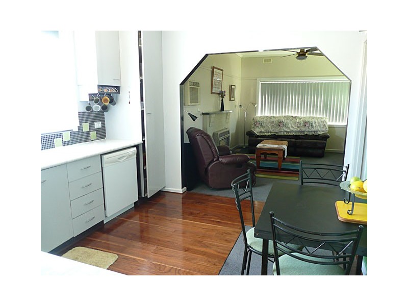 12 SAUNDERS CRESCENT, Traralgon VIC 3844