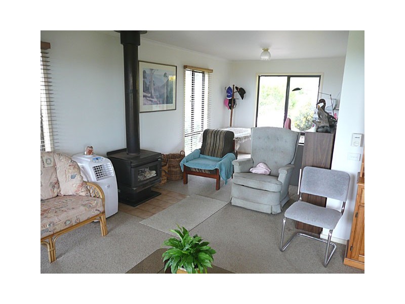 112 MARTINS ROAD, Willung South VIC 3844