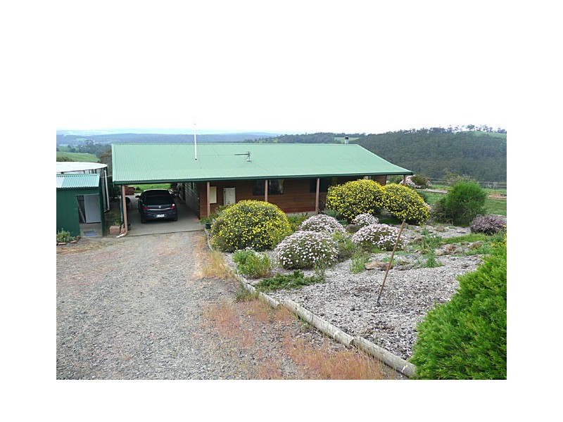 112 MARTINS ROAD, Willung South VIC 3844