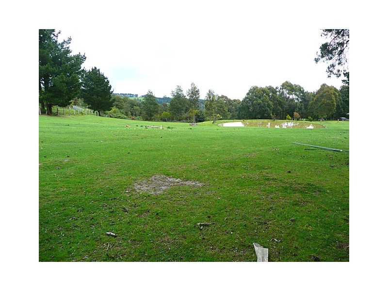 17 TOWNSHIP ROAD, Carrajung VIC 3844