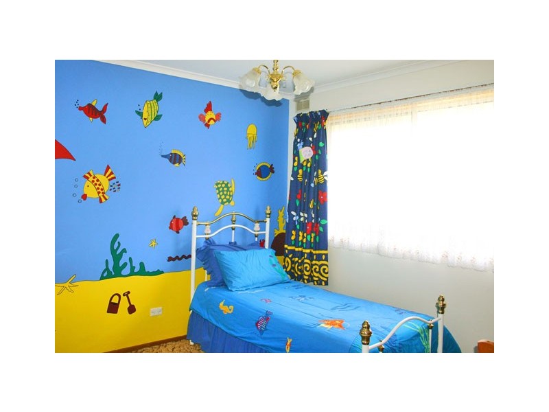 5 HAZELWOOD ROAD, Traralgon VIC 3844