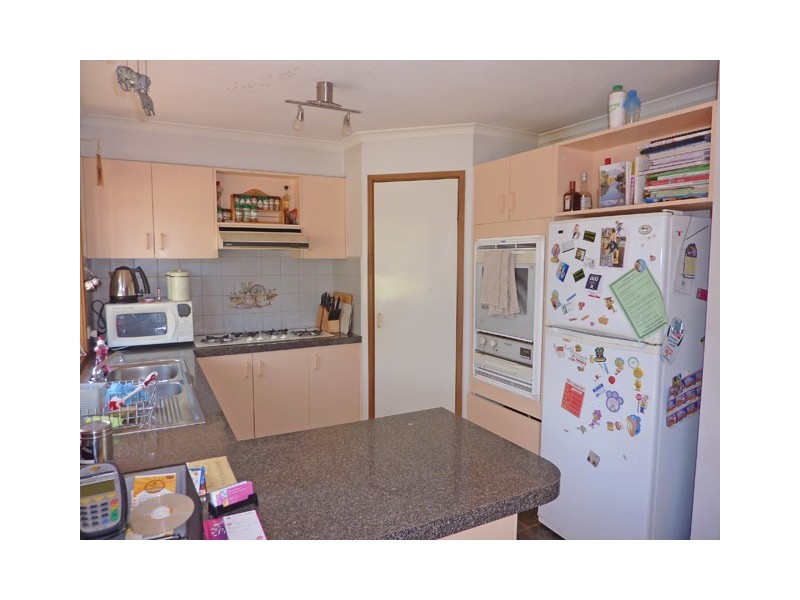 6 BAYSTONE COURT, Traralgon VIC 3844