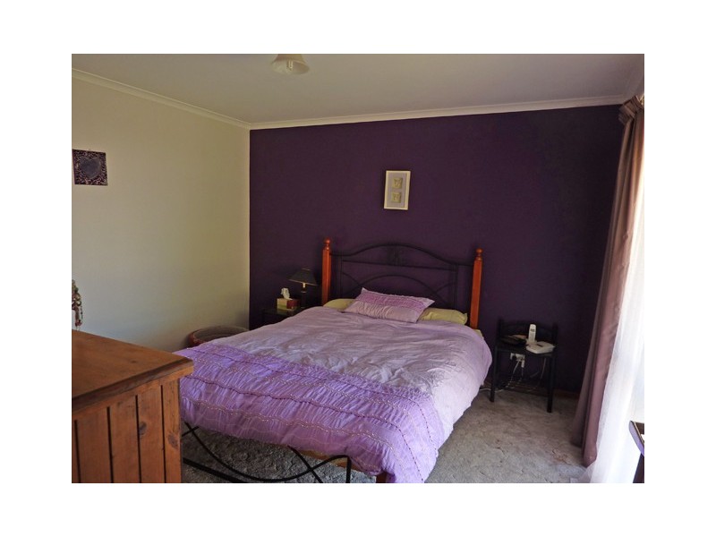 6 BAYSTONE COURT, Traralgon VIC 3844
