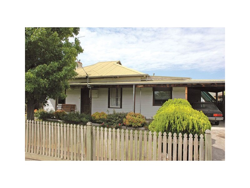 35 Gordon Street, Traralgon VIC 3844