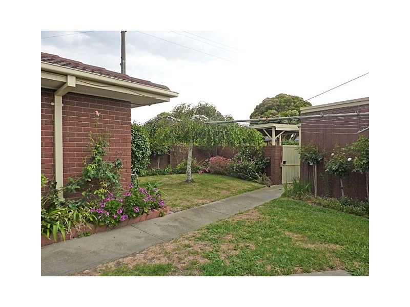 68 SWALLOW GROVE, Traralgon VIC 3844