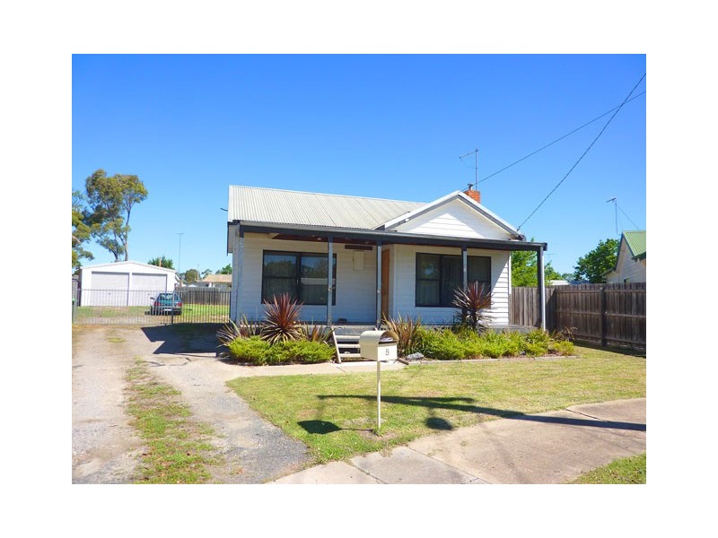 5 DOHERTY COURT, Traralgon VIC 3844