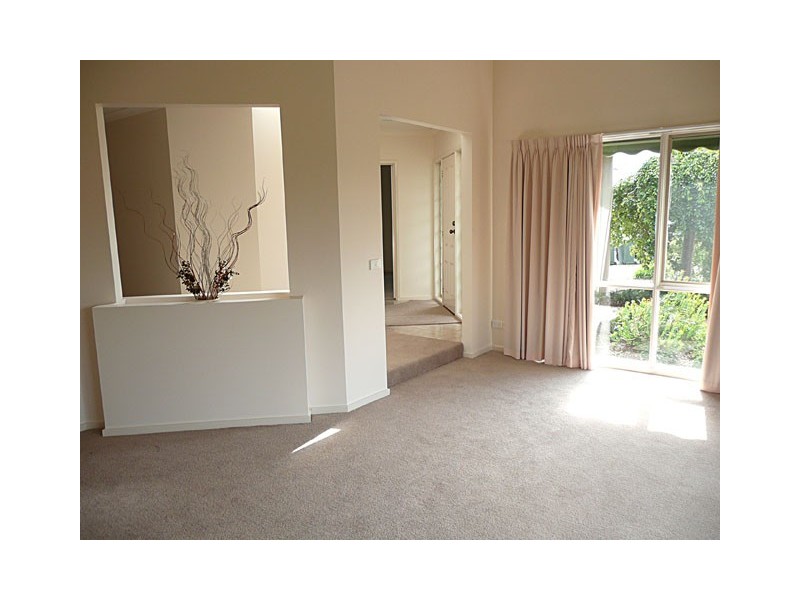 4 GWINEAR COURT, Traralgon VIC 3844