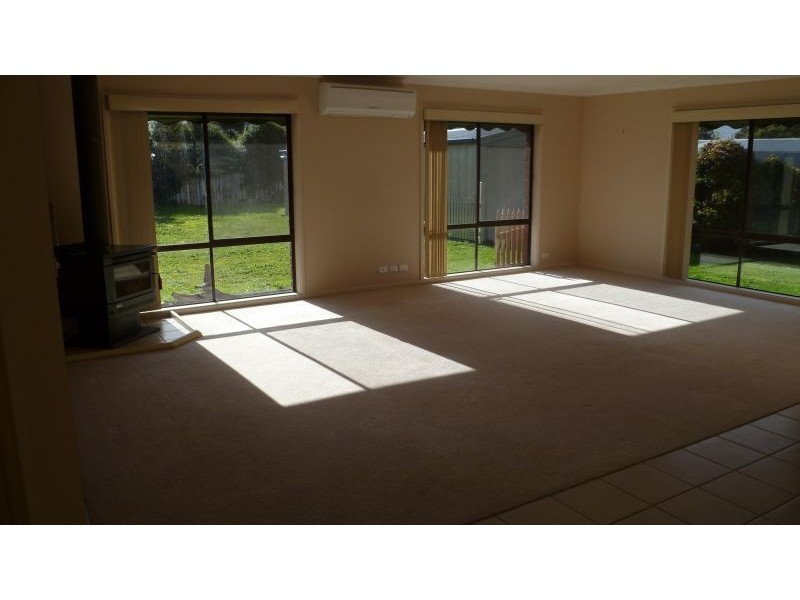 10 George Street, Rosedale VIC 3847