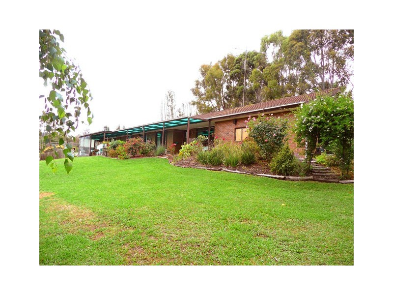 15 CAROLYN COURT, Traralgon South VIC 3844