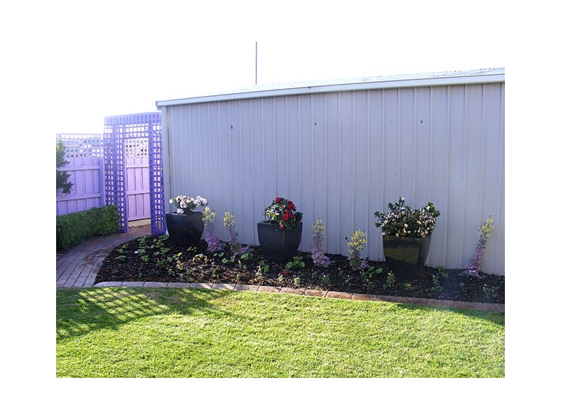 5 AMBROSE AVENUE, Traralgon VIC 3844