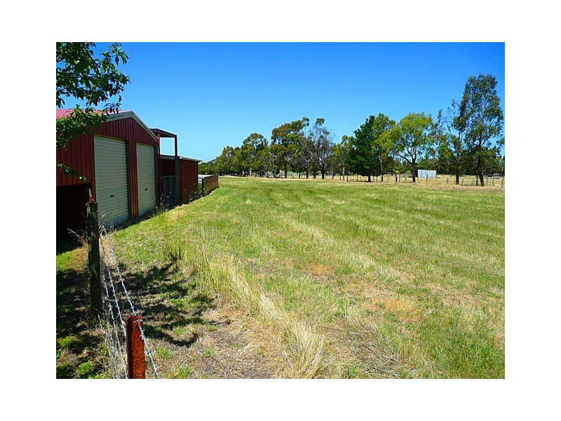 18 VARNEY CRESCENT, Traralgon VIC 3844