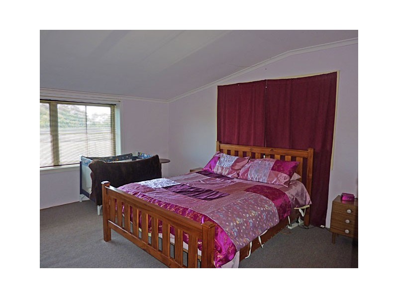 55 COWIES ROAD, Tyers VIC 3844