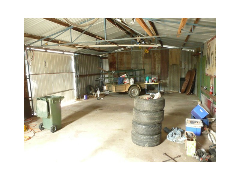7 MILL LANE, Rosedale VIC 3847
