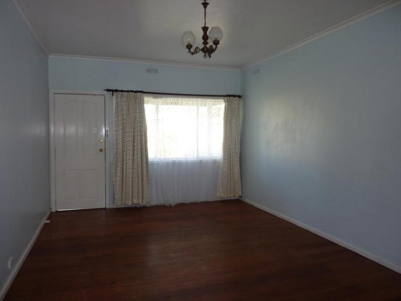 17 Gillies Crescent, Traralgon VIC 3844