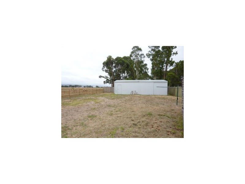 1 Main Road, Cowwarr VIC 3857