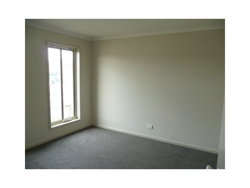 10 ROSCOMMON DRIVE, Traralgon VIC 3844