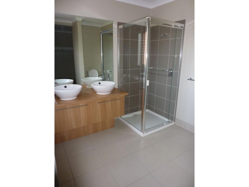 12 Graduate Place, Traralgon VIC 3844