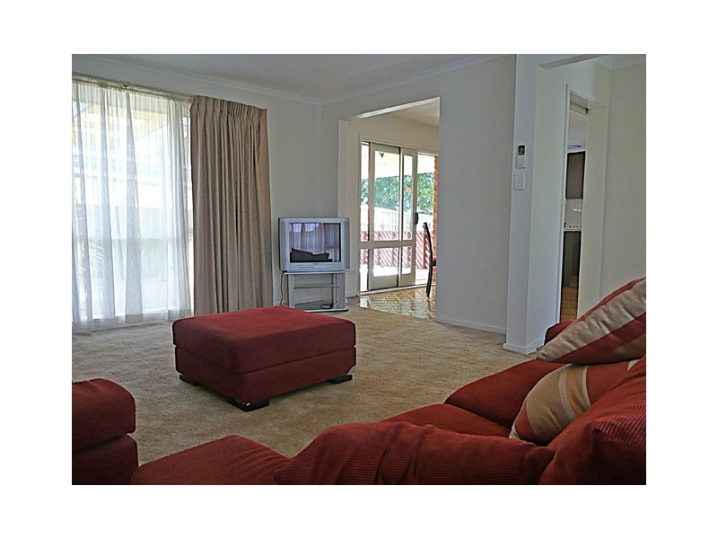 54 PARKWOOD WAY, Traralgon VIC 3844