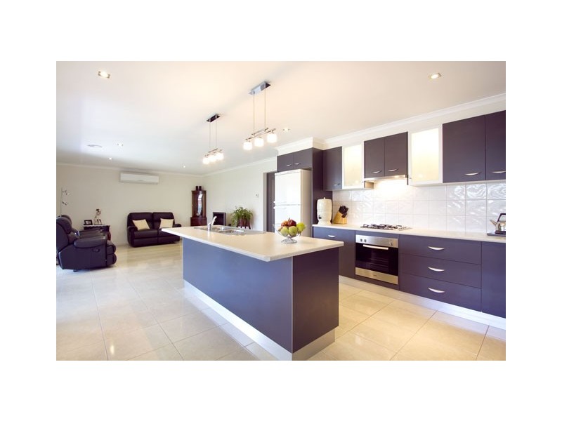 10 GRADUATE PLACE, Traralgon VIC 3844