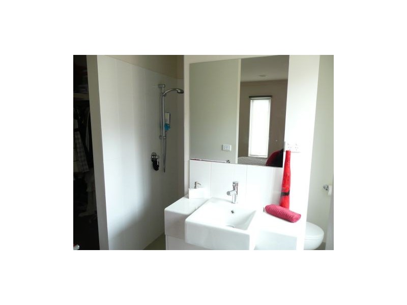 4 Summerhill Road, Traralgon VIC 3844