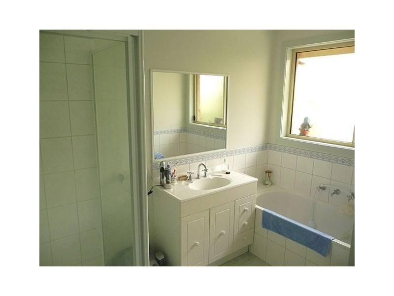 1 DUBLIN PLACE, Traralgon VIC 3844