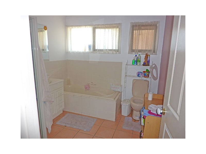 6 BUNYARRA COURT, Churchill VIC 3842