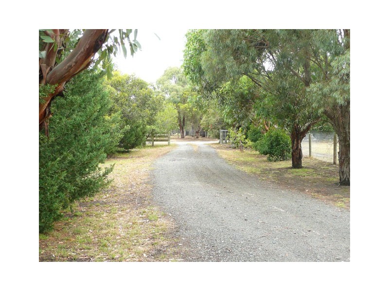 30 TURNBULL DRIVE, Traralgon VIC 3844