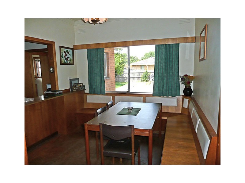 1 MOONABEAL COURT, Traralgon VIC 3844