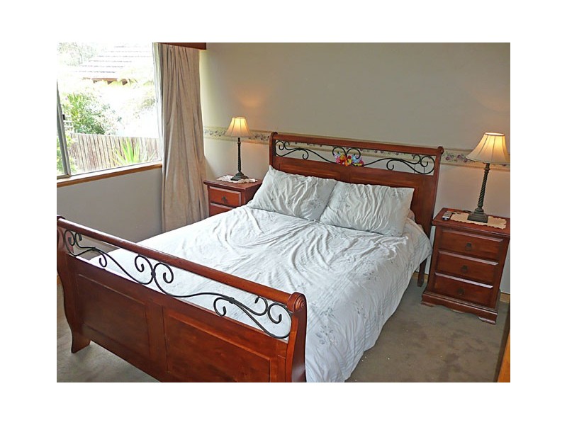 1 MOONABEAL COURT, Traralgon VIC 3844