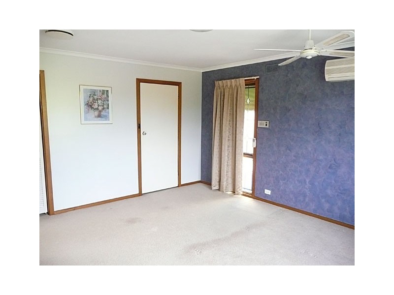 1 PAUL STREET, Traralgon VIC 3844