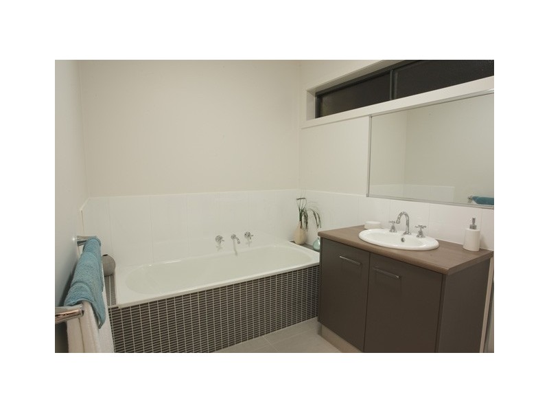 86 PARK LANE, Traralgon VIC 3844