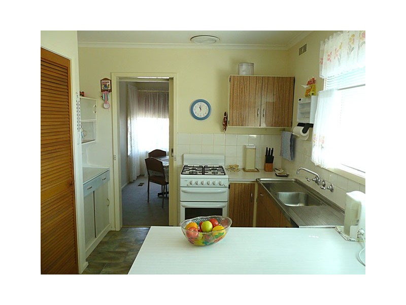 8 PHILLIP STREET, Traralgon VIC 3844