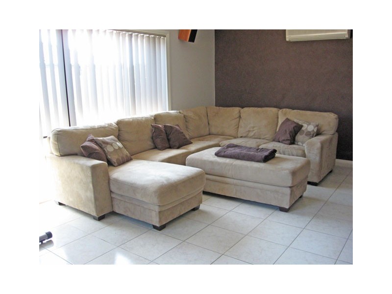 20 RIVERSLEA BOULEVARD, Traralgon VIC 3844